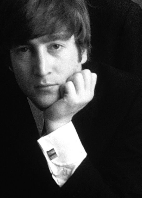 John Lennon v Beatles